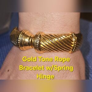 Vintage Gold-Tone Rope Cuff Bracelet w/Spring Hinge Like New Approx 6.5" Inner